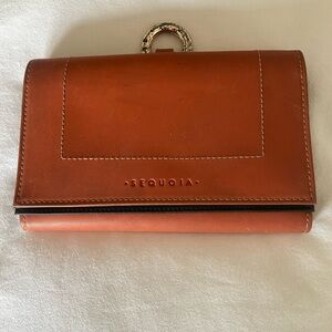 l eather wallet /clutch  from Sequoia - with metal ring